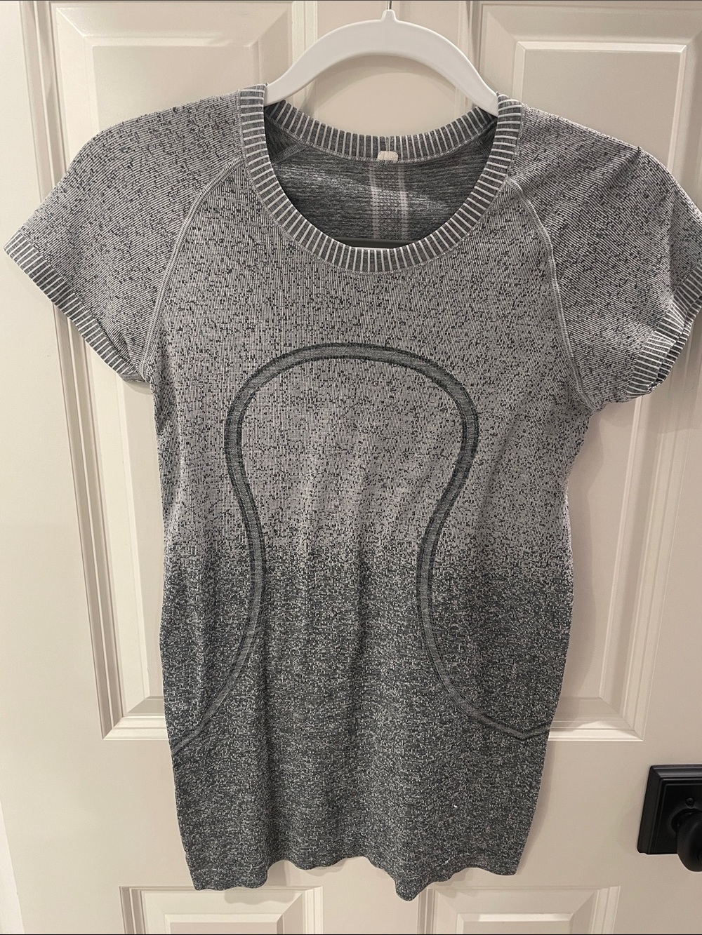 Lululemon Size 6 Top